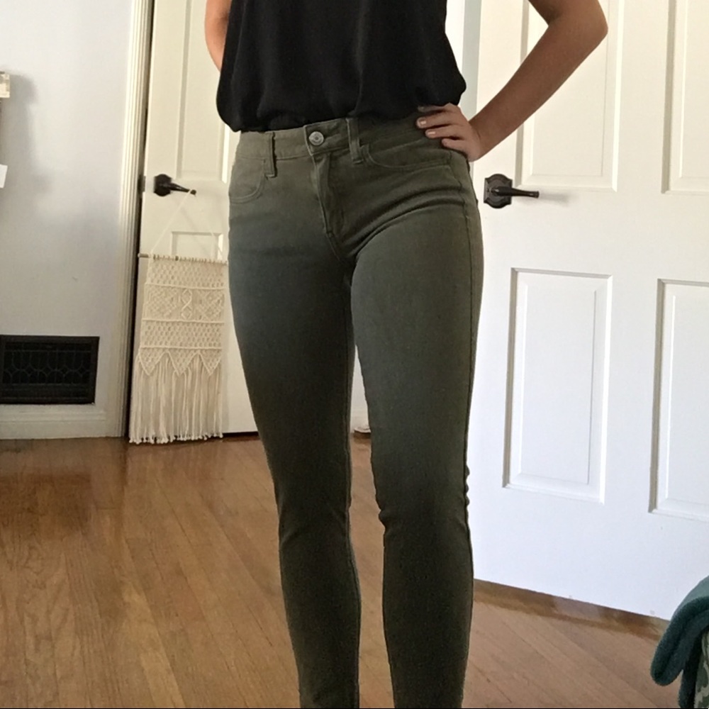 American Eagle 🦅 Olive Army Green Jean Leggings